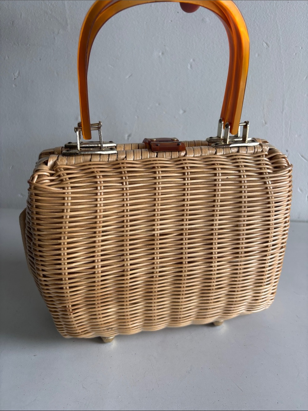 Vintage 1960s Rattan and lucite box bag - Women Bags - Picture 5 of 11